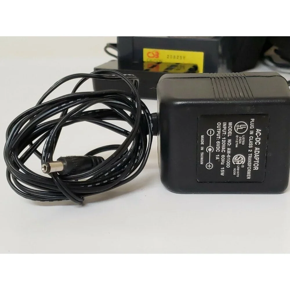 Lenmar Camcorder Battery Pack for Sony 8mm Handycam Video Adapter Charger Case
